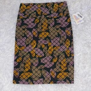 NWT LuLaRoe Cassie Skirt Size Medium